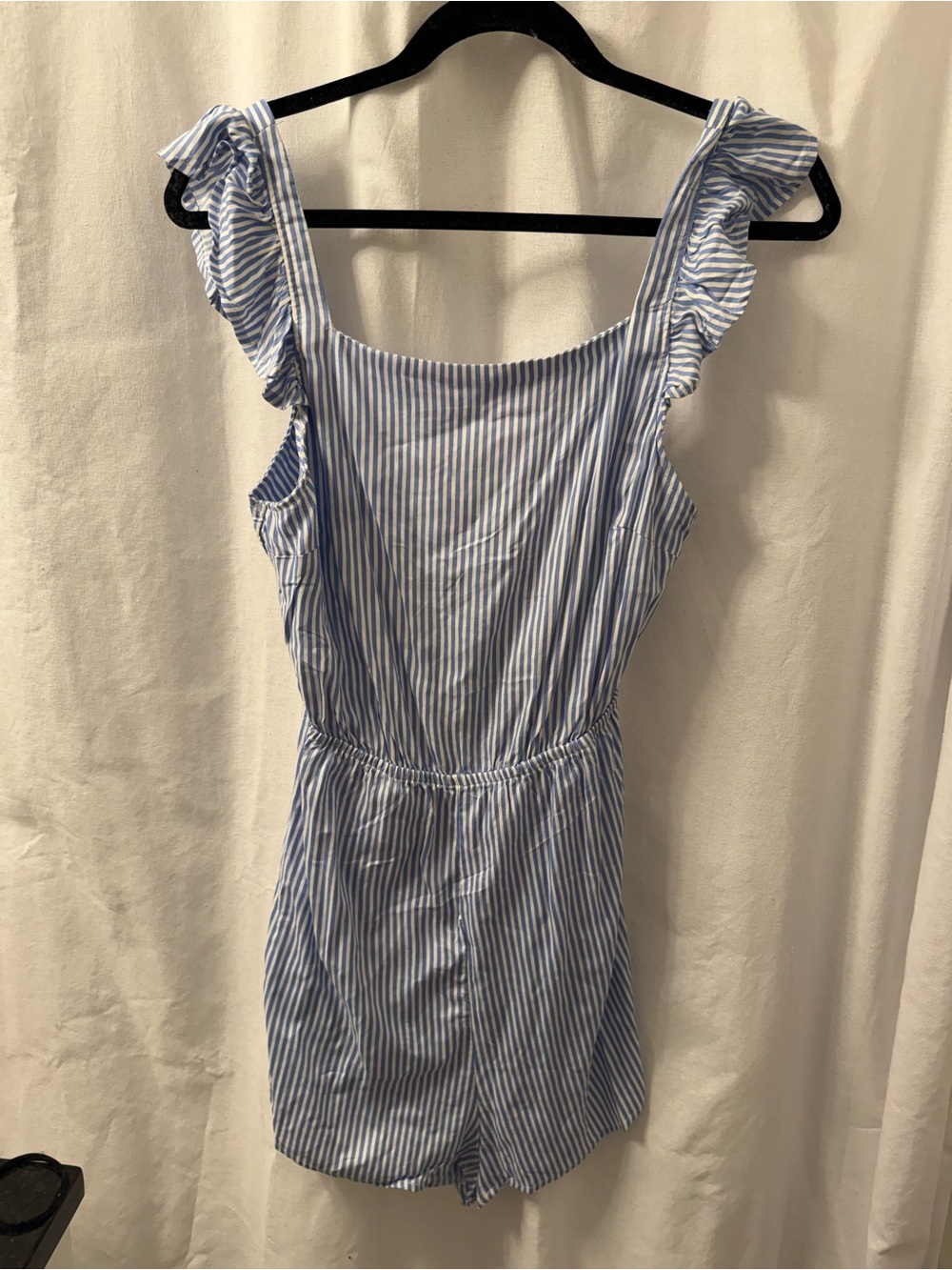NWT Blue & White Striped Ruffle Shoulder Romper
